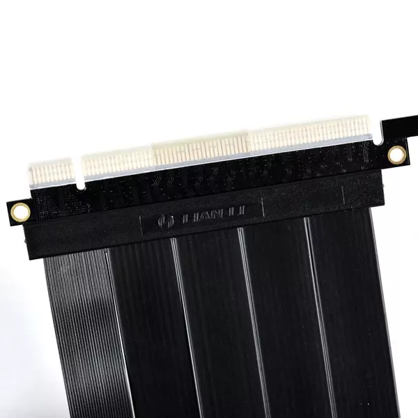 lian-Li PCI-e 4.0 X16 Riser cable